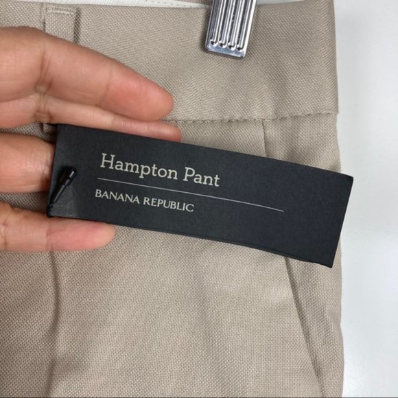 NWT Banana Republic Khaki Hampton Pants Sz 4P - Picture 10 of 10